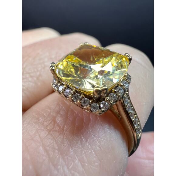 Yellow CZ halo ring in gold over sterling silver size 9 - Picture 5 of 16